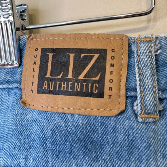 Liz Claiborne Authentic | VTG Mid-Plus Size High Waisted Tapered Mom Jeans - Picture 7 of 10